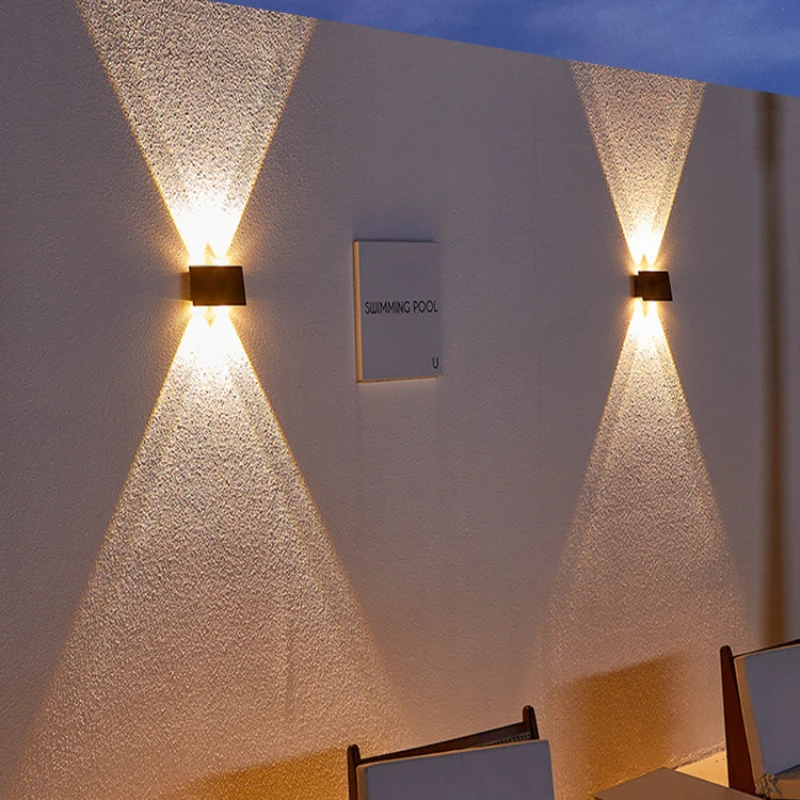 Euroselle Solar Outdoor Wall Light With IP65 Waterproof ABS Smart Sensor