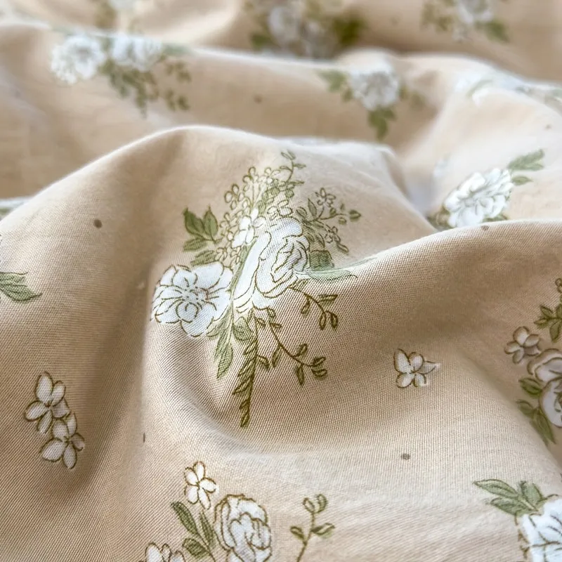 Euroselle Lightweight Floral Summer Quilt For Breathable Sleep Comfort