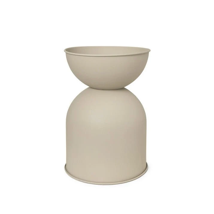 Hourglass Blumentopf cashmere Medium 59cm - ferm LIVING