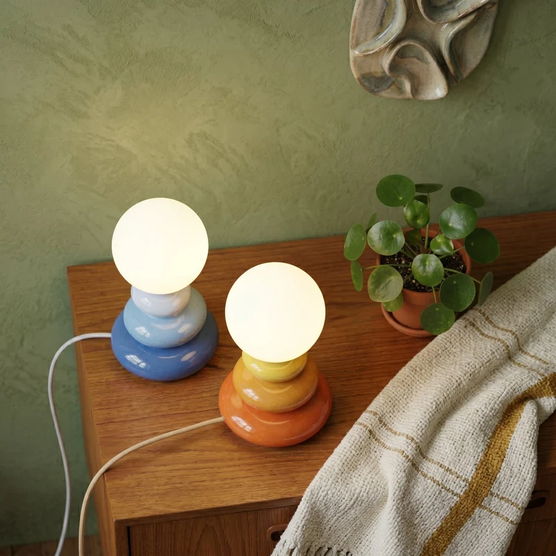 Euroselle Ceramic USB Powered LED Table Lamp For Bedside Or Desk Lighting