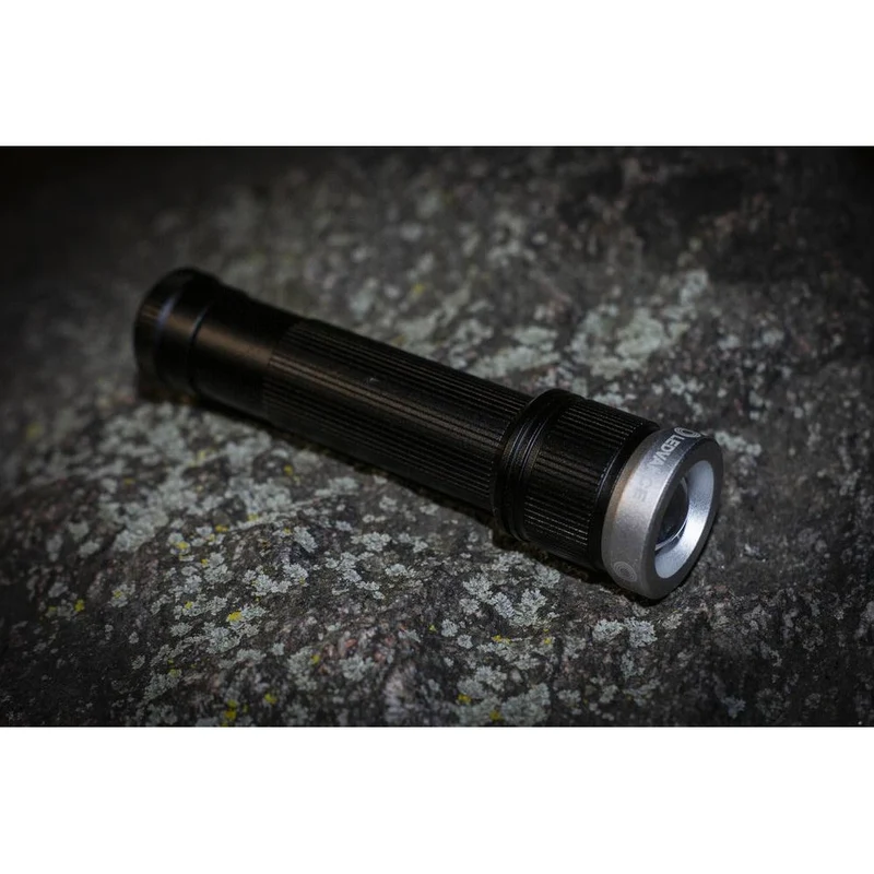 LEDVANCE FLASHLIGHT Tactical Ip65 Taschenlampe, 1400 lm, 6500 K, Kaltweiß