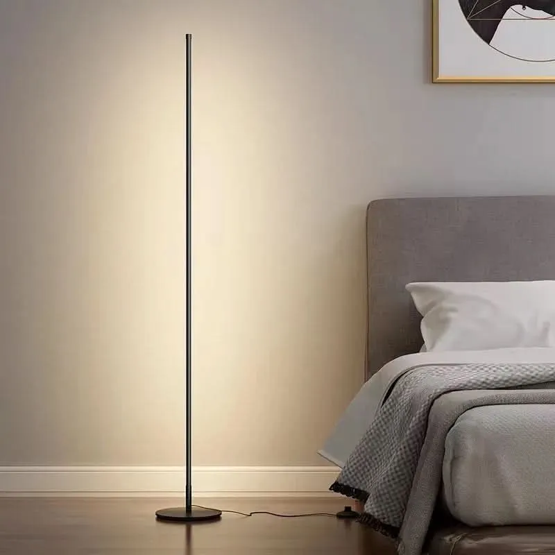 Euroselle Lumenflow Dimmable Metal Floor Lamp For Elegant Living Spaces
