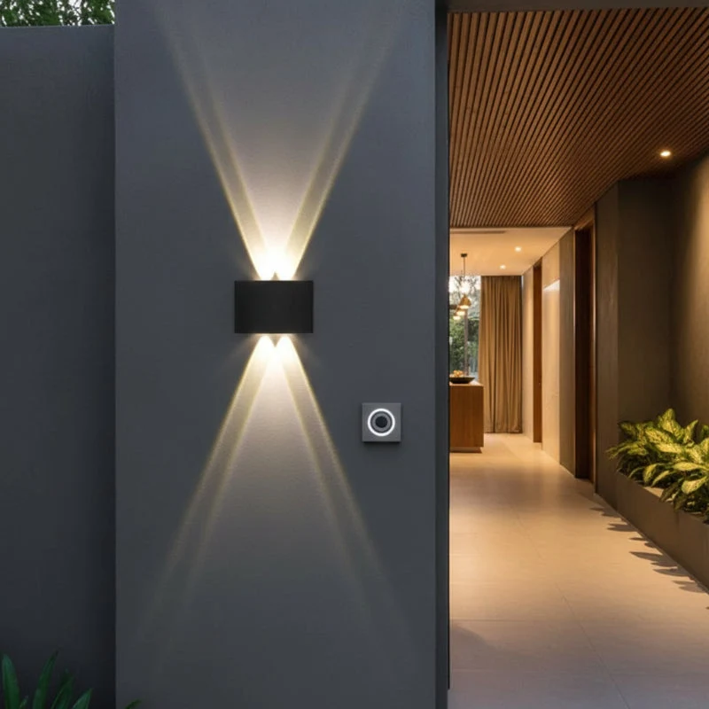 Euroselle Waterproof LED Outdoor Wall Light in Aluminium Finish Energy Efficient