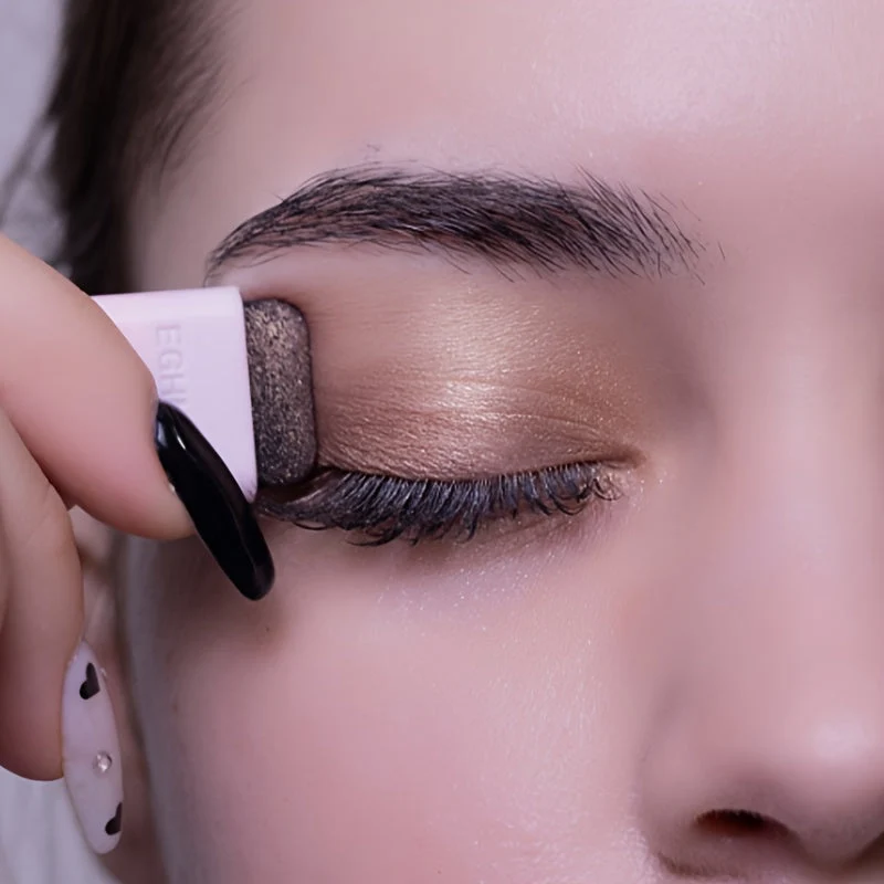 Euroselle Long-Lasting Waterproof Eyeshadow Palette With 5-8 Shimmery Colors