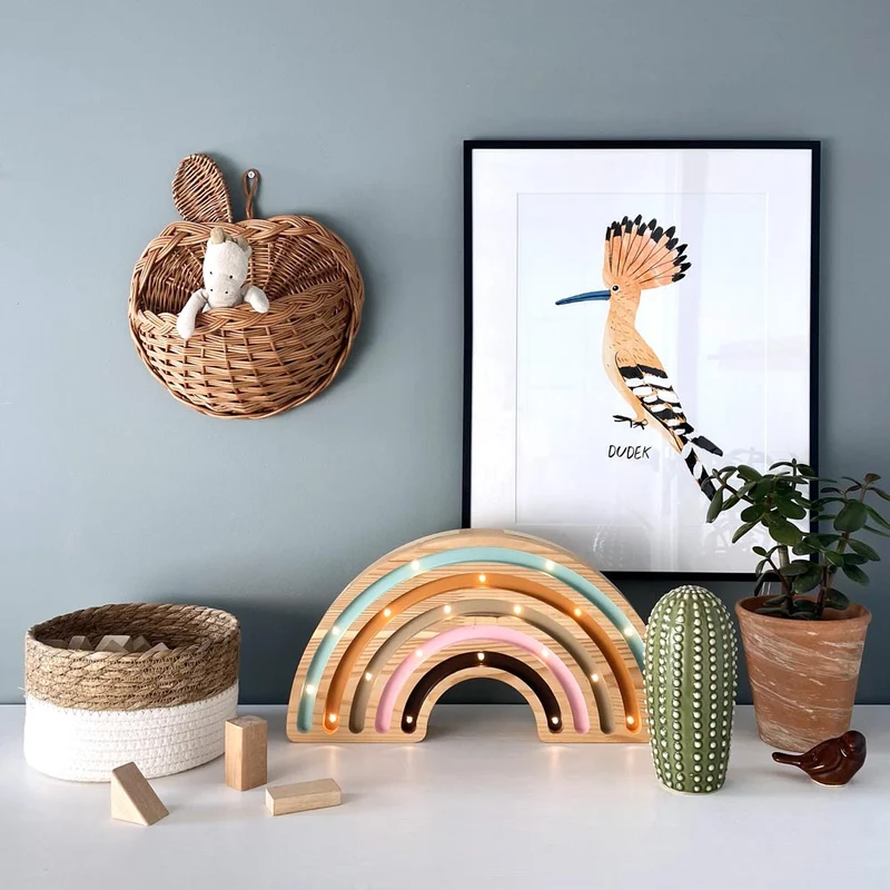 Handgemachte LED Holzlampe Regenbogen, 21,5 x 41 cm