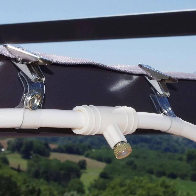 Smart Lawn Watering System With Adaptive Sprinkler Control - Euroselle