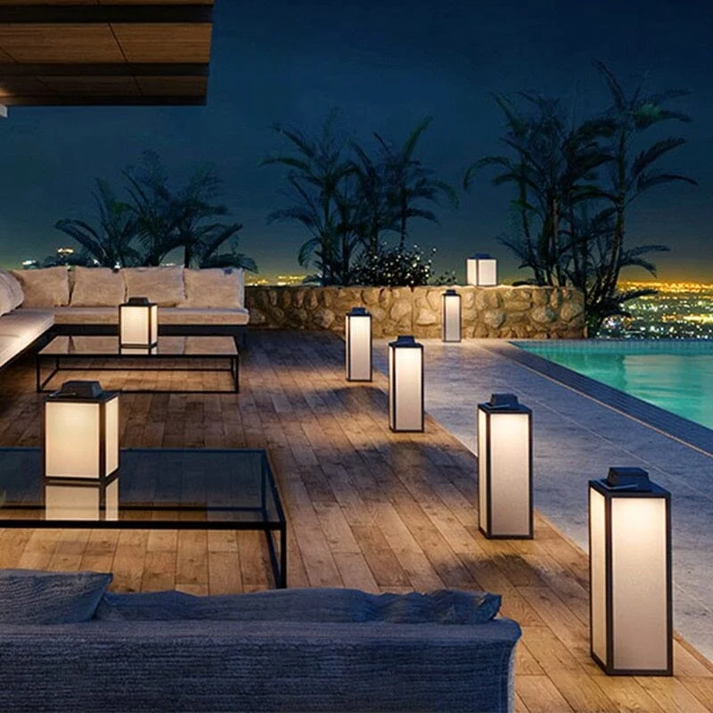Euroselle Levi Solar Lawn Lights For Outdoor Gardens