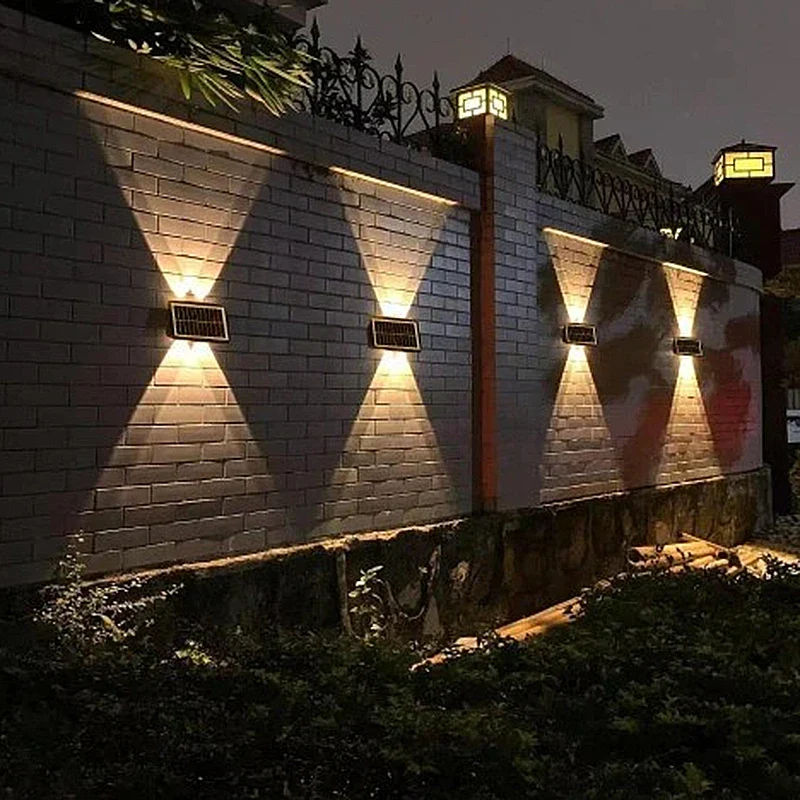 Euroselle Luminara Solar LED Waterproof Outdoor Wall Light