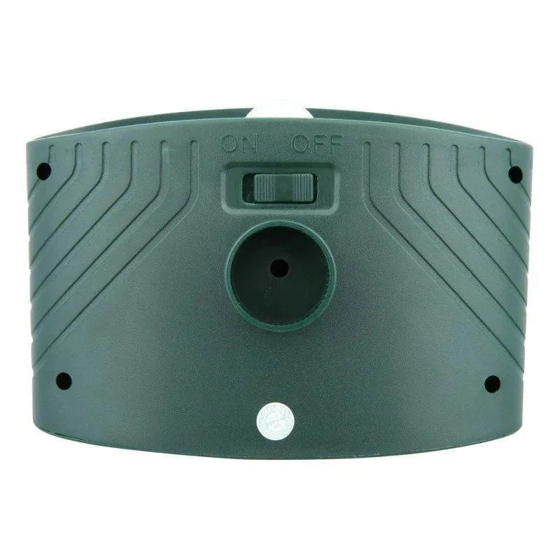 Solar Motion Activated Deer Repeller Ultrasonic 4-Pack Euroselle