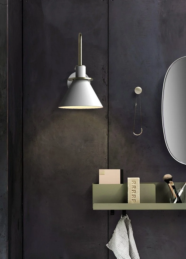 Perseus Modern Wall Sconce Euroselle Lighting Fixture