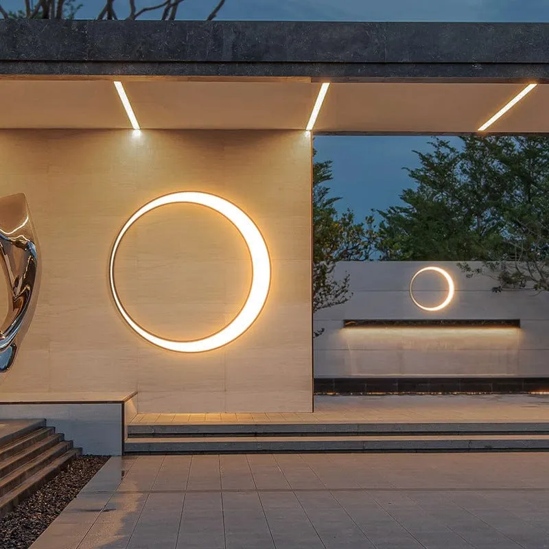 Euroselle Eclipse Glow Outdoor Light For Elegant Outdoor Spaces