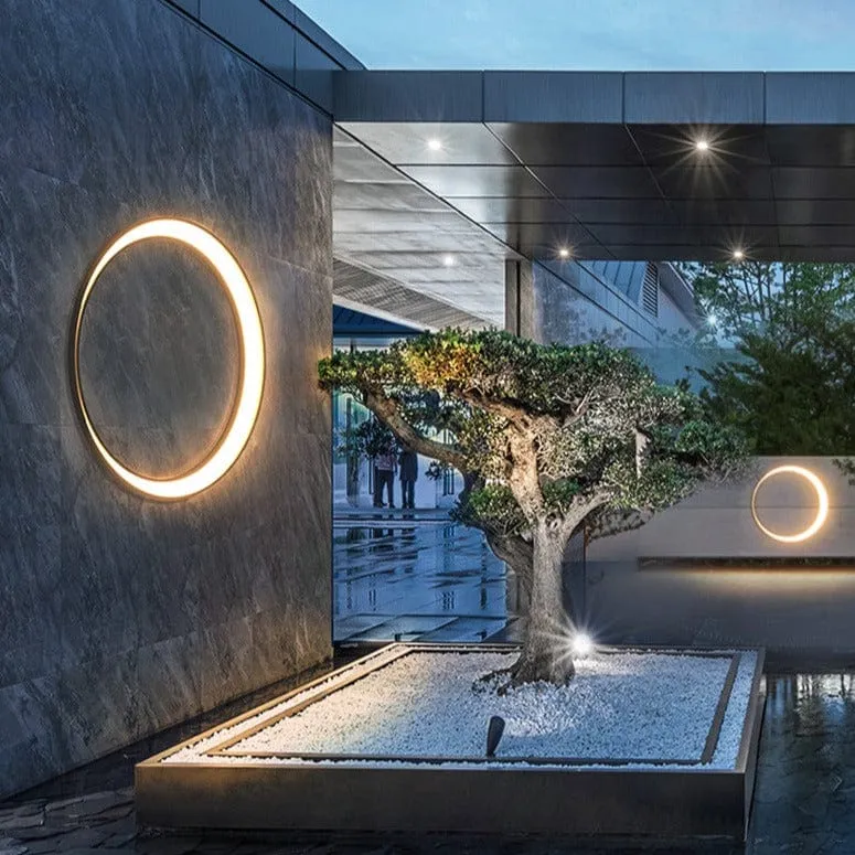 Euroselle Eclipse Glow Outdoor Light For Elegant Outdoor Spaces