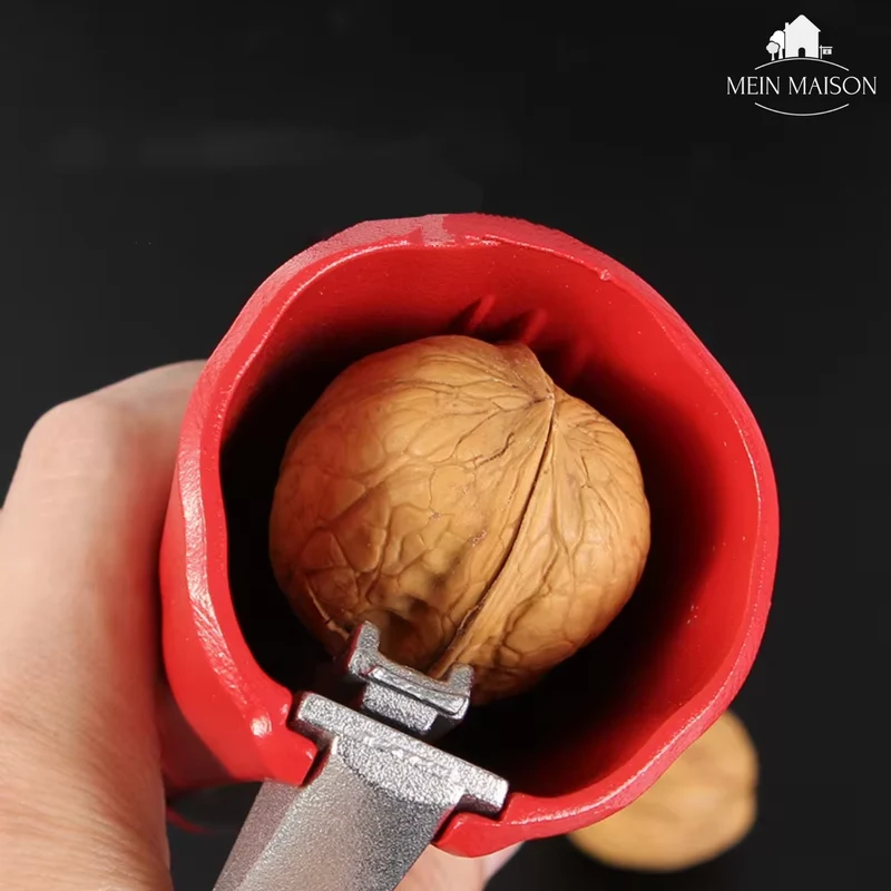 Euroselle Ergonomic Lever Nutcracker For Easy One-Hand Nut Cracking
