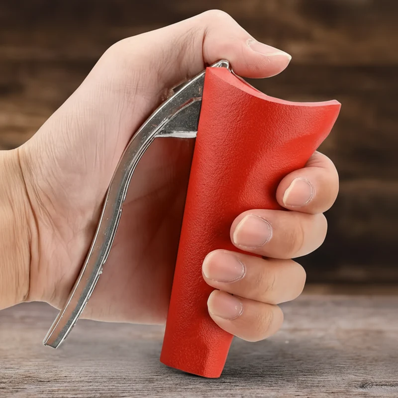 Euroselle Ergonomic Lever Nutcracker For Easy One-Hand Nut Cracking
