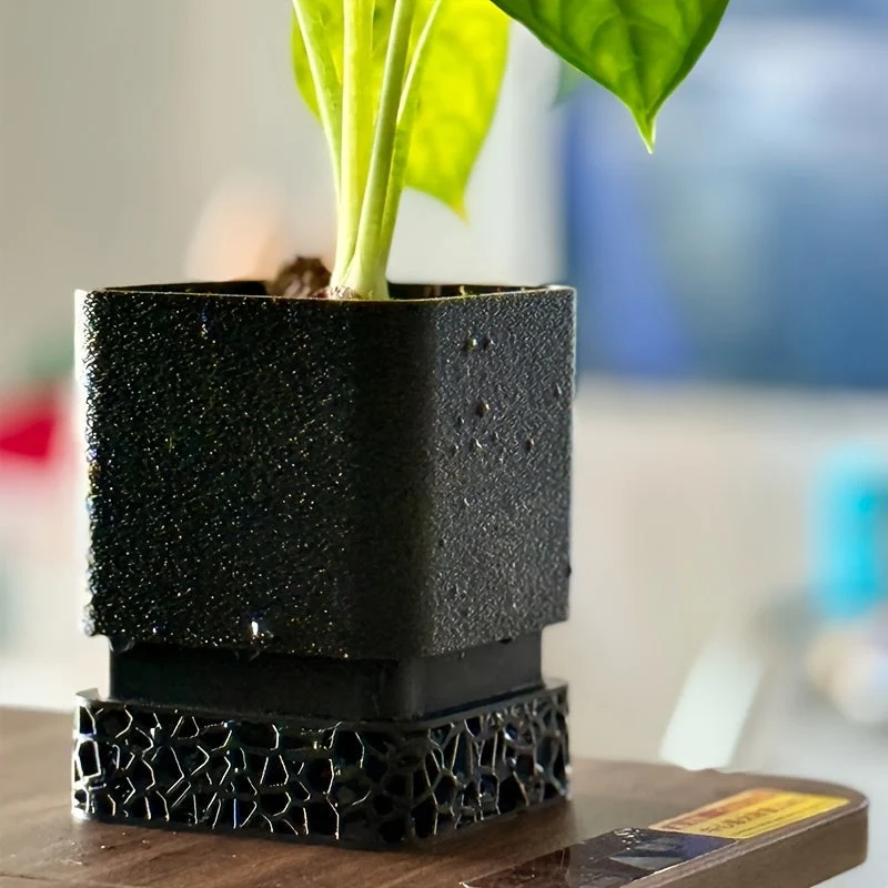 Euroselle Modern Geometric Planter With Drainage Tray For Clean Plant Display