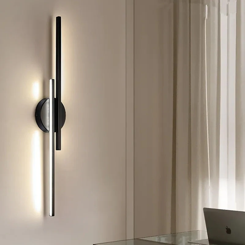 Euroselle Lumiara Twin Linear LED Wall Light Black And White Metal
