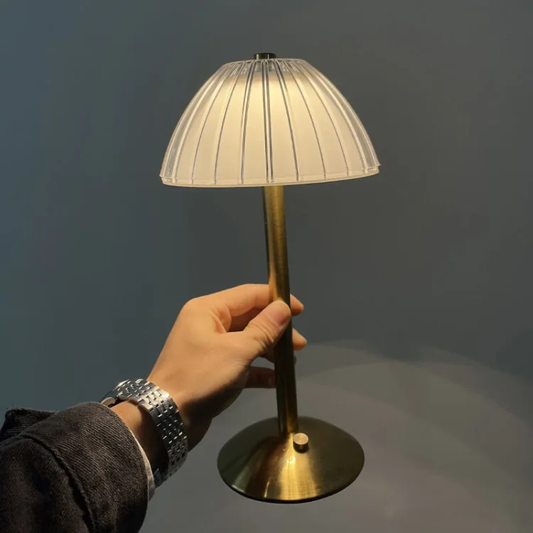 CrystalBeam Wireless Table Lamp With Sparkling Crystals Euroselle