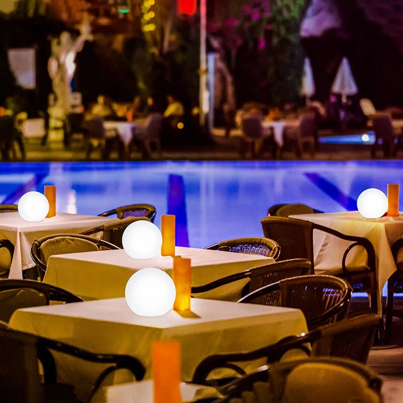 Lunar Cordless LED Indoor And Outdoor Table Light Euroselle