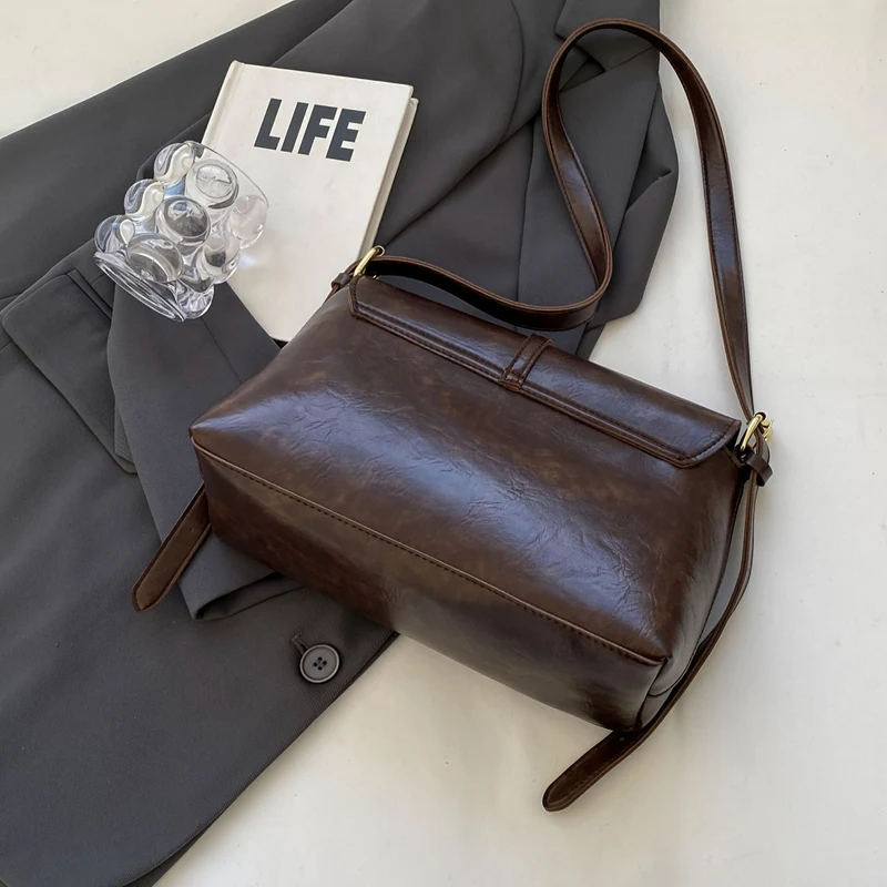 Euroselle Nova Flap Bag For Campus And Parties With Durable And Spacious Compartments