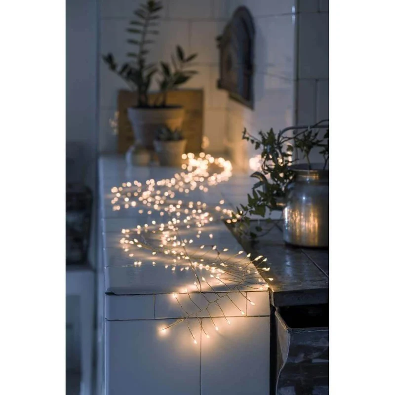 7m Micro LED Lichterkette Firecracker 200 bernsteinfarbene Dioden goldfarbener Draht