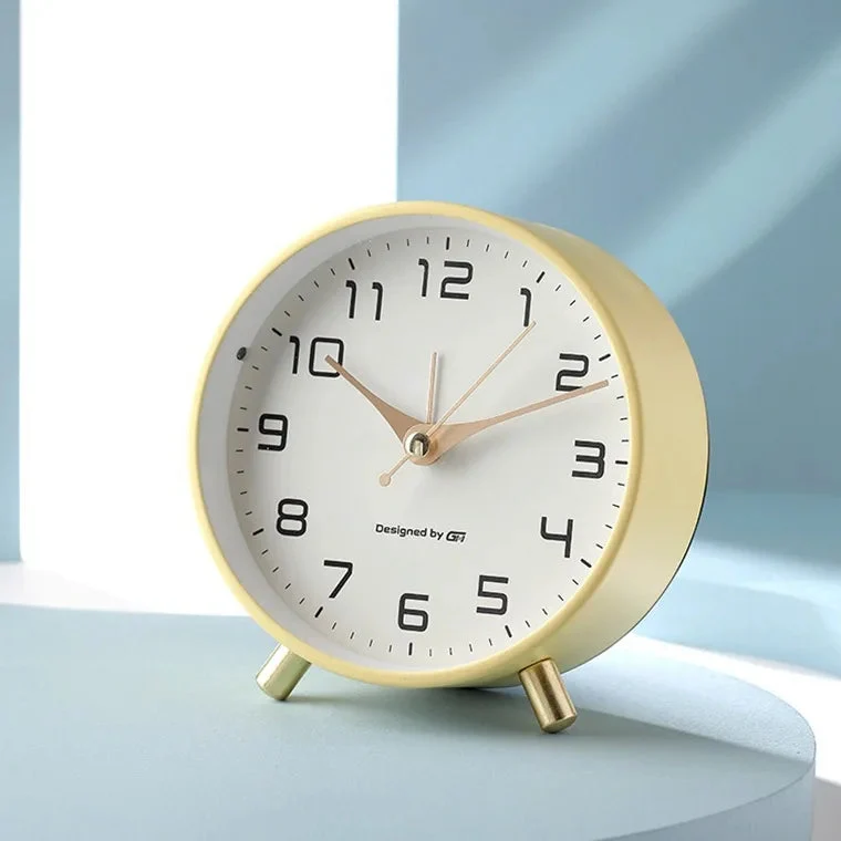 Euroselle Silent Scandinavian Table Clock For Modern Interiors