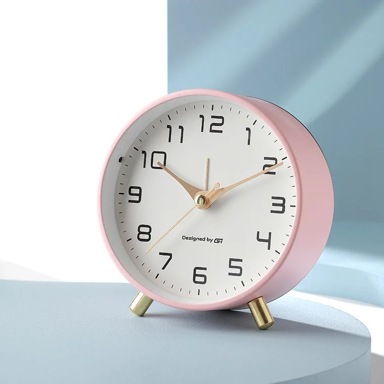 Euroselle Silent Scandinavian Table Clock For Modern Interiors