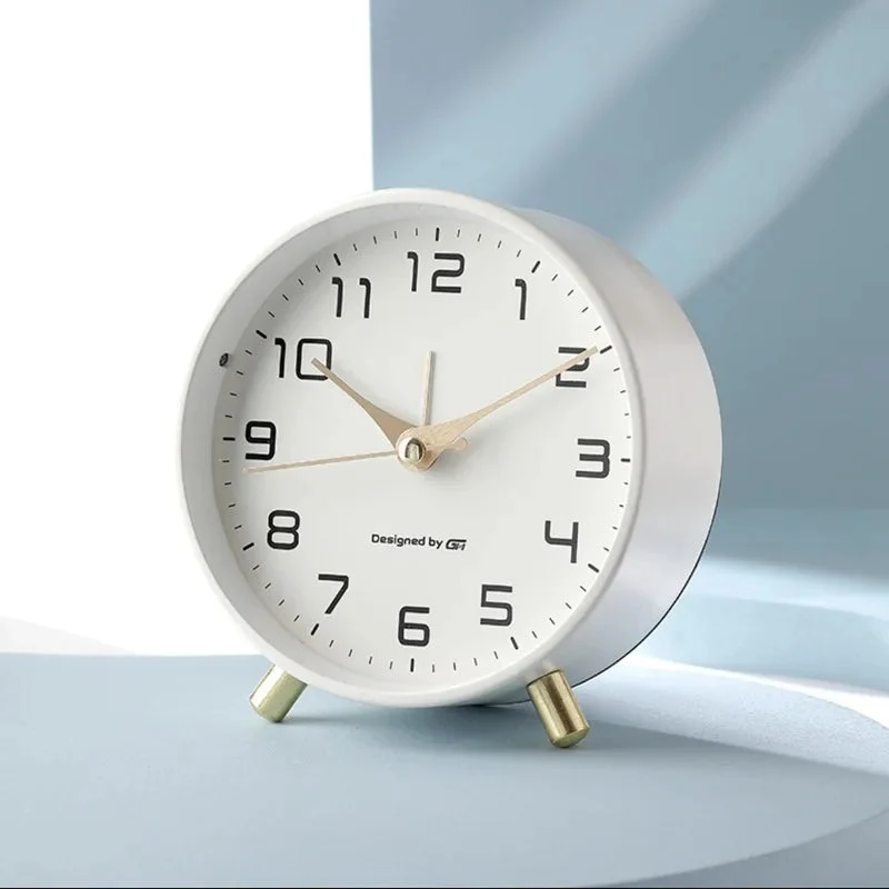 Euroselle Silent Scandinavian Table Clock For Modern Interiors