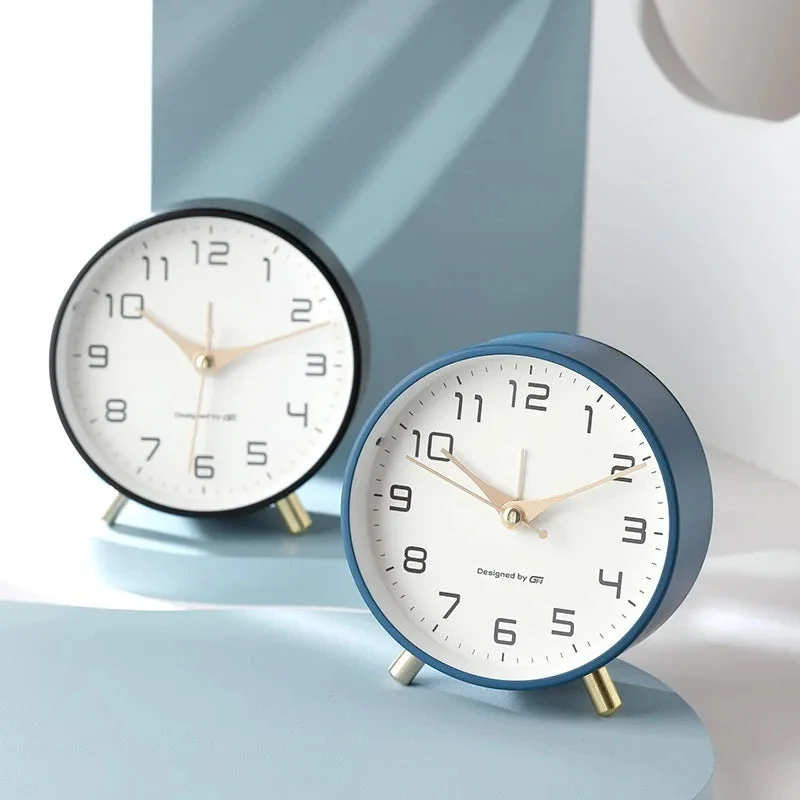 Euroselle Silent Scandinavian Table Clock For Modern Interiors