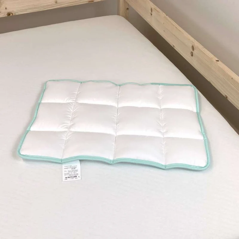 Bettdecke & Kissen Set Alea 135x100 cm, aus Mikrofaser mit Aloe Vera