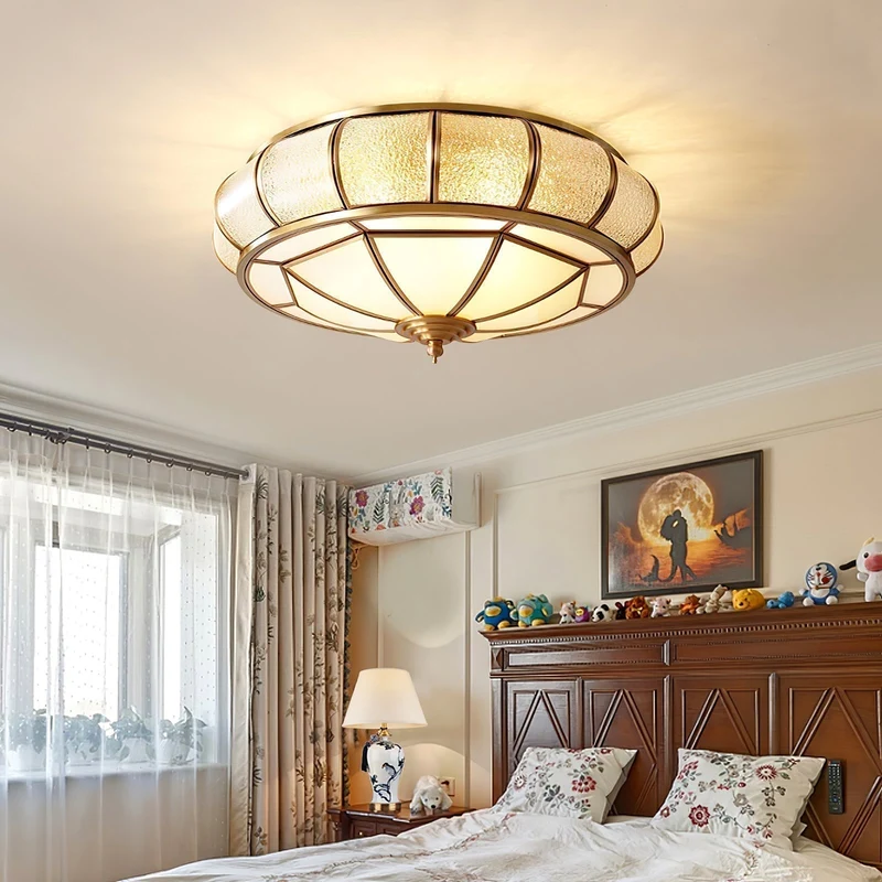 VerreTexturé Elegant Round Ceiling Lamp With Textured Glass Euroselle
