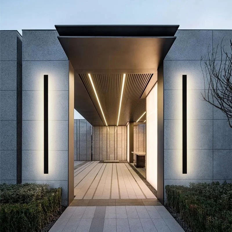 Lunera Minimalist Outdoor Wall Light Aluminum Acrylic IP65 Euroselle