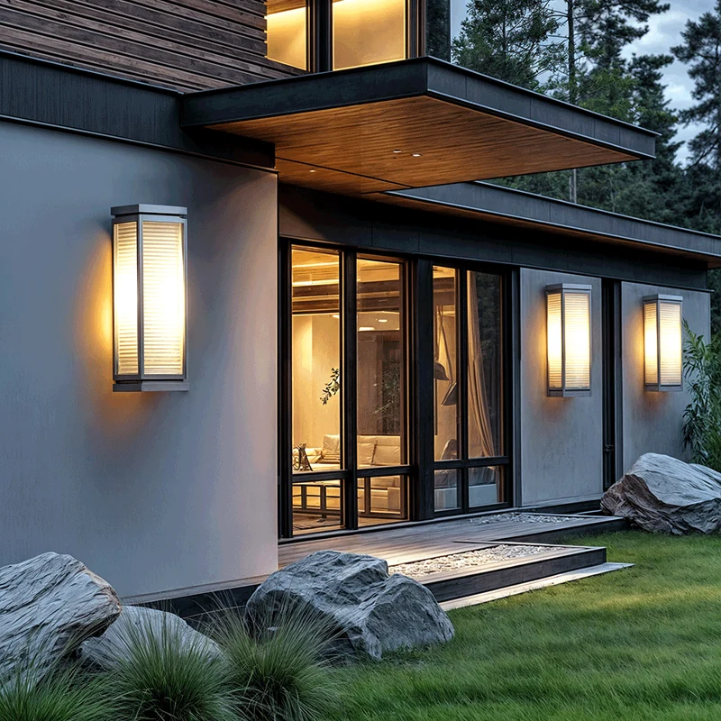 Euroselle Mira Stainless Steel Outdoor Wall Light With Glass Diffuser