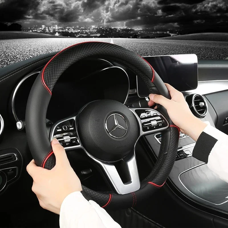 Euroselle Diamond Grip Faux Leather Steering Wheel Cover For Comfort And Control