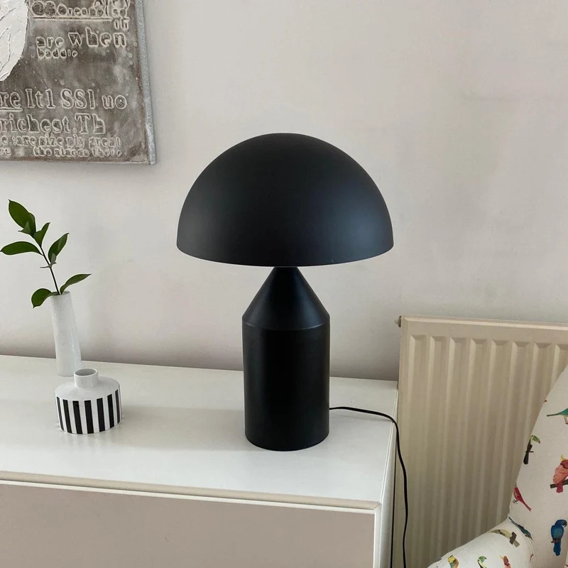 Euroselle Luma Arc Metal Table Lamp For Modern Home Lighting Accent