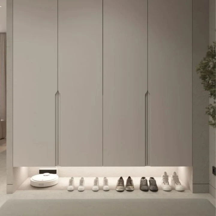 Euroselle NovaGlow Clip-On Motion Light Lamp For Wardrobes And Cupboards And Kitchen Area