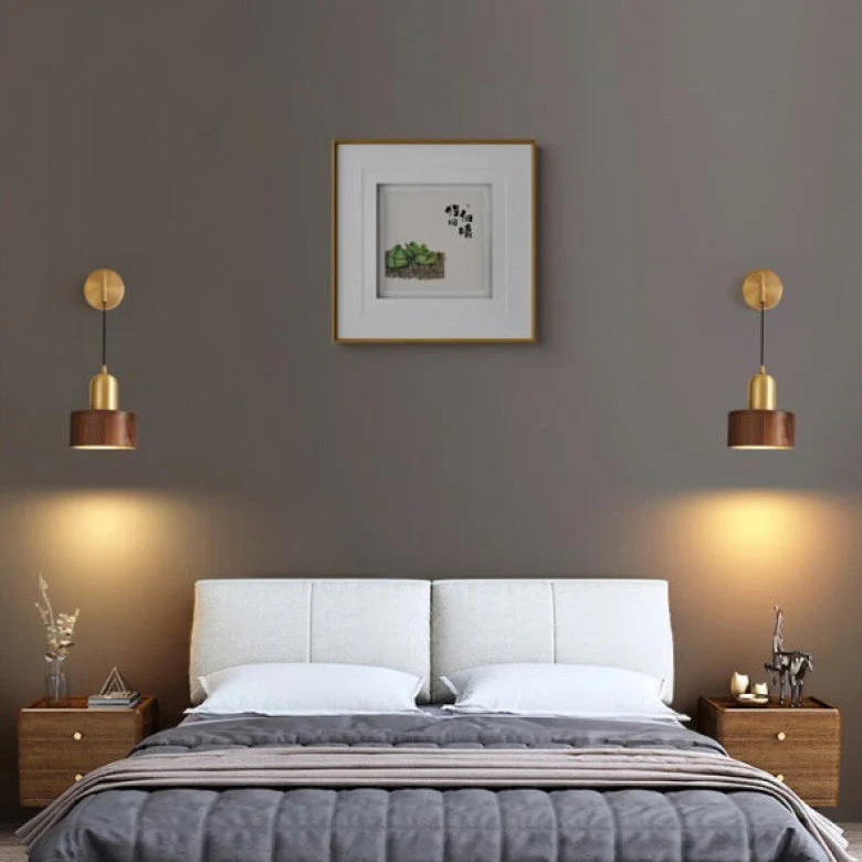 Ember Vintage Wooden Wall Lamp With Brass Accents Euroselle