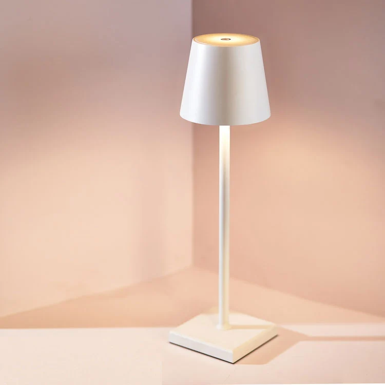 Euroselle AuraLamp Minimalist Wireless Lamp For Modern Living Spaces