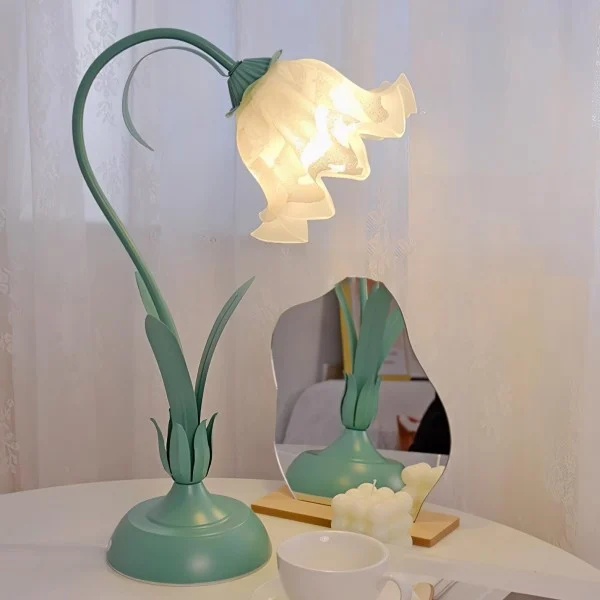 Euroselle Vintage Flower Table Lamp With Adjustable Arm