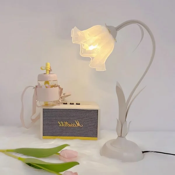 Euroselle Vintage Flower Table Lamp With Adjustable Arm
