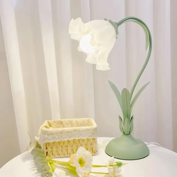 Euroselle Vintage Flower Table Lamp With Adjustable Arm