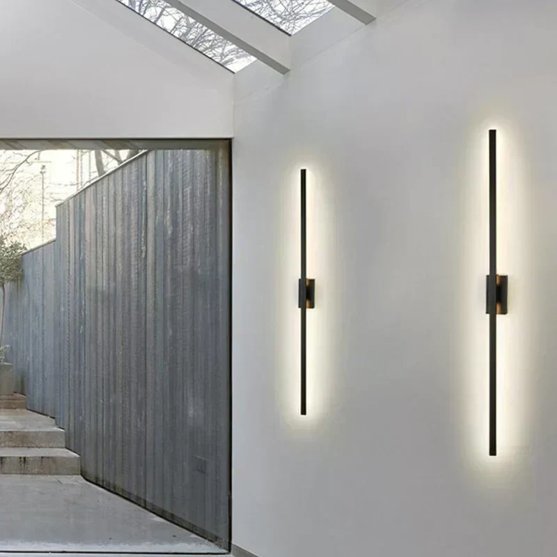 Breon Wall Lamp By Euroselle For Contemporary Home Lighting