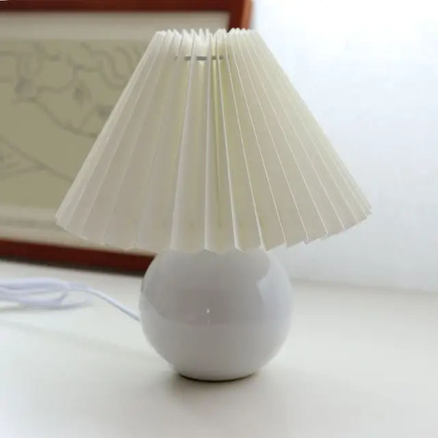Euroselle Antique Pleated Vintage Table Lamp With Pleated Shade