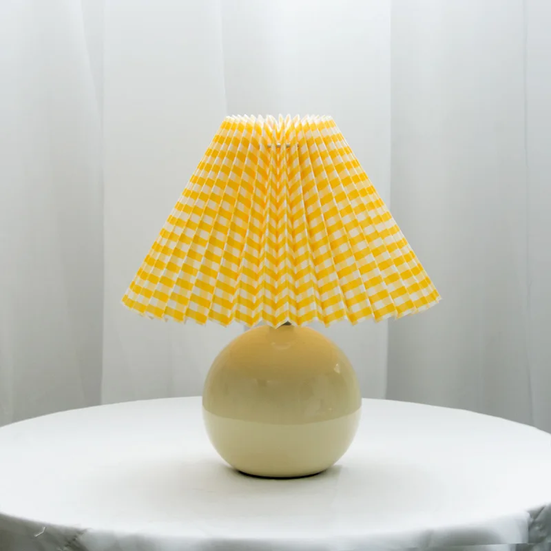 Euroselle Antique Pleated Vintage Table Lamp With Pleated Shade