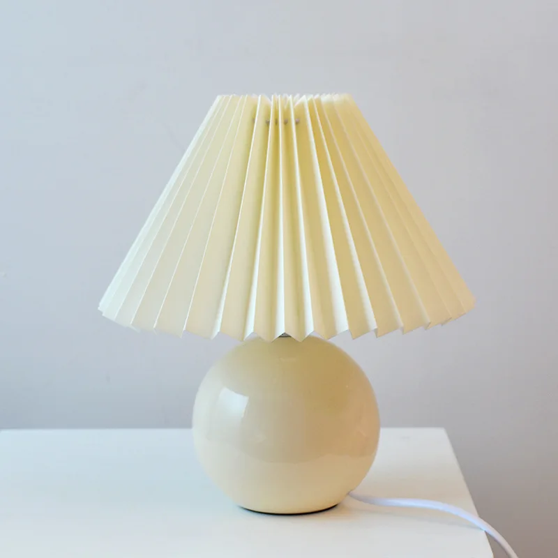 Euroselle Antique Pleated Vintage Table Lamp With Pleated Shade