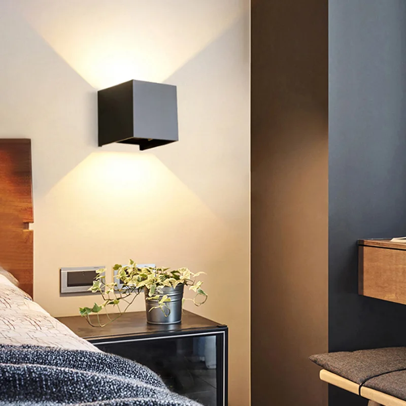 InnovaGleam Contemporary Interior Wall Light Euroselle
