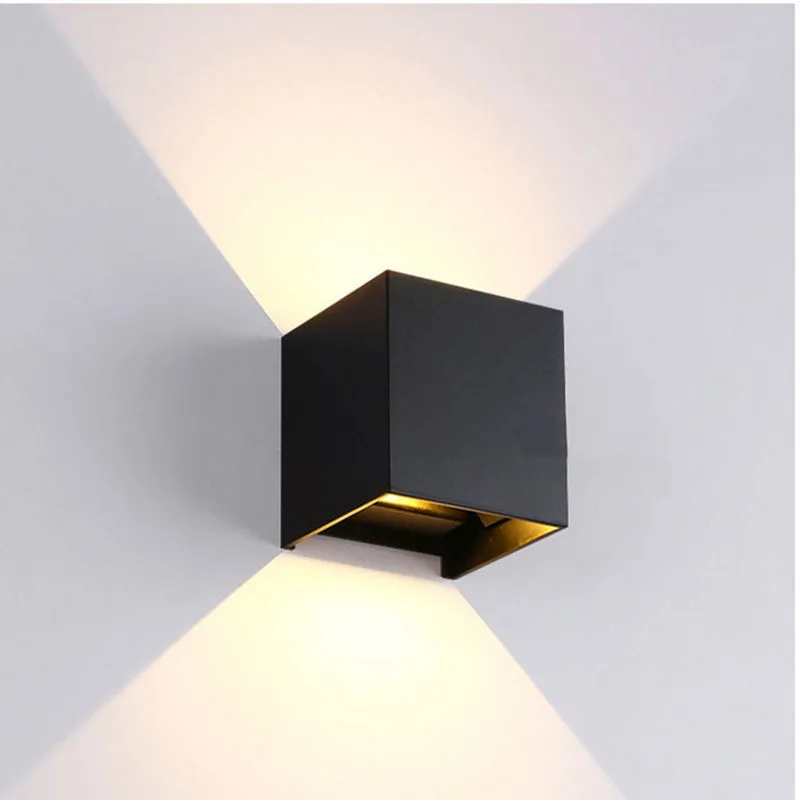 InnovaGleam Contemporary Interior Wall Light Euroselle