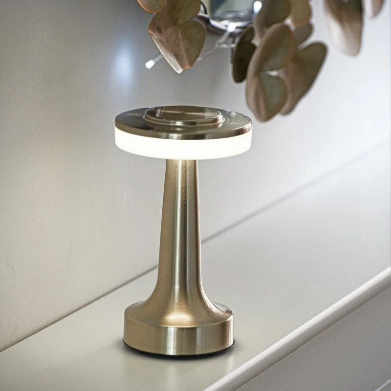 Euroselle Retro Bar Table Lamp Chrome Finish For Modern Spaces