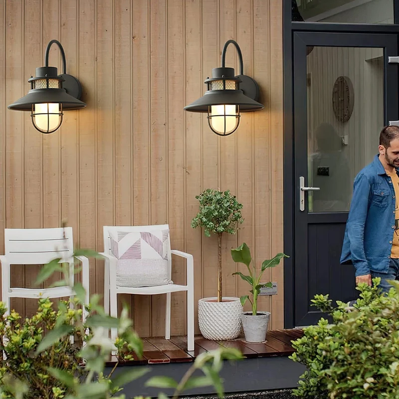 Felix Outdoor Lamp By Euroselle Sleek Industrial Style Outdoor Lighting