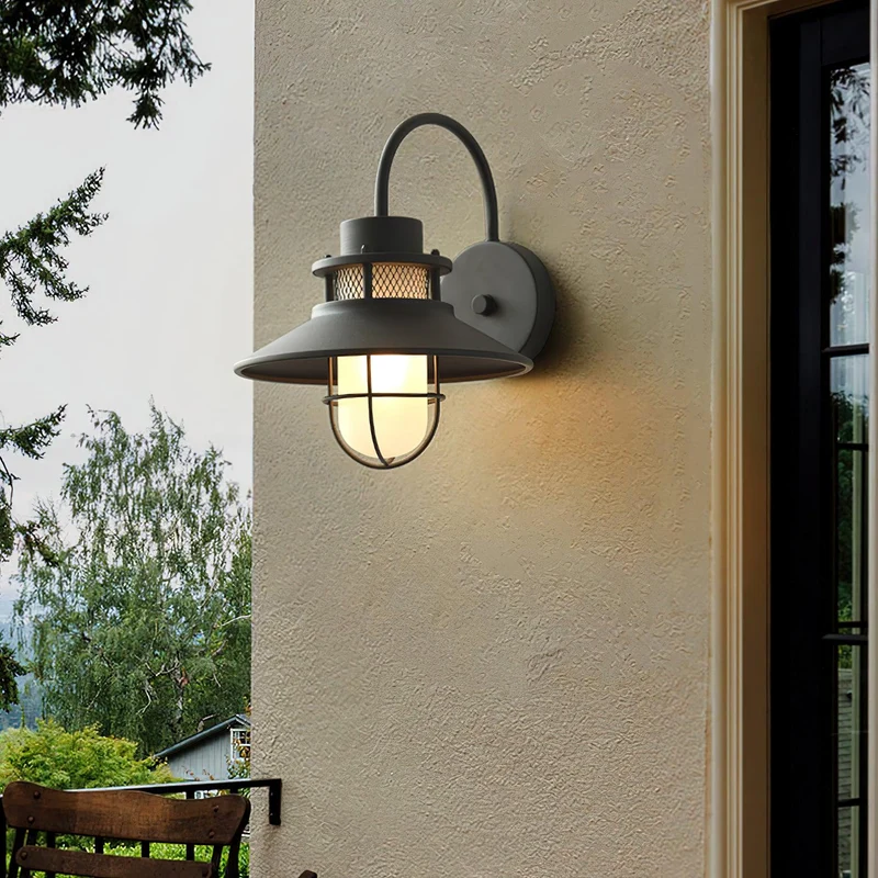 Felix Outdoor Lamp By Euroselle Sleek Industrial Style Outdoor Lighting