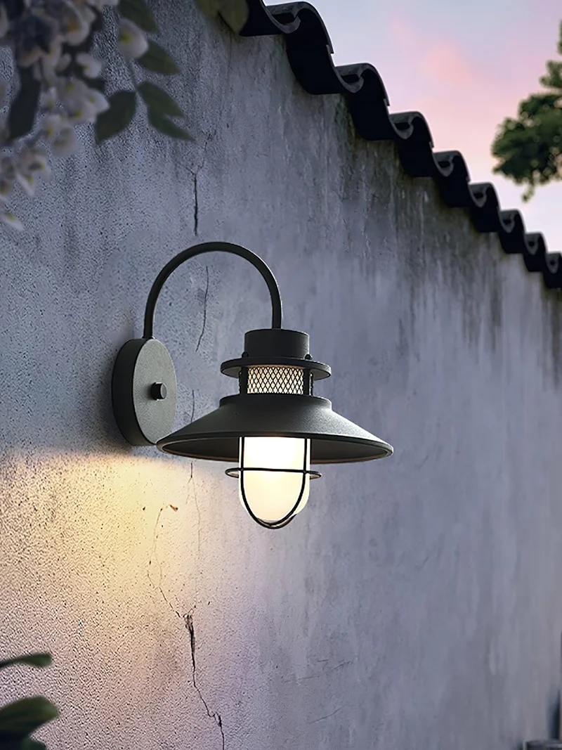 Felix Outdoor Lamp By Euroselle Sleek Industrial Style Outdoor Lighting